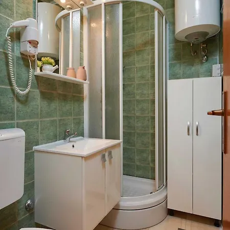 Vujina - Premium With Terrace 1 Petra